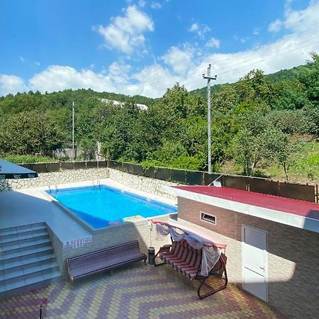 Park-Hotel Abkhazia トゥサンドリプシュ エクステリア 写真