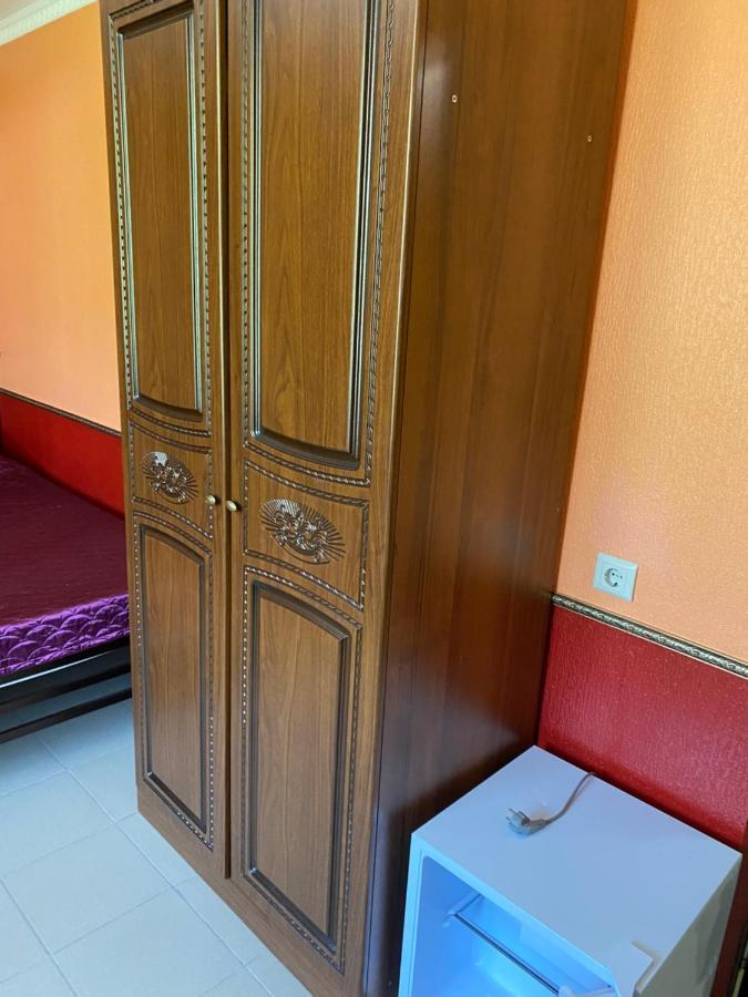 Park-Hotel Abkhazia トゥサンドリプシュ エクステリア 写真