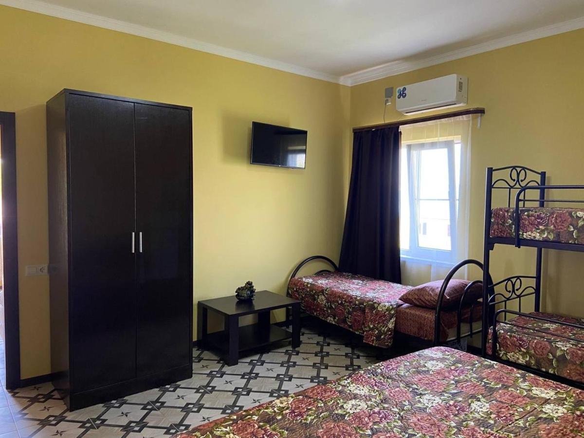 Park-Hotel Abkhazia トゥサンドリプシュ エクステリア 写真