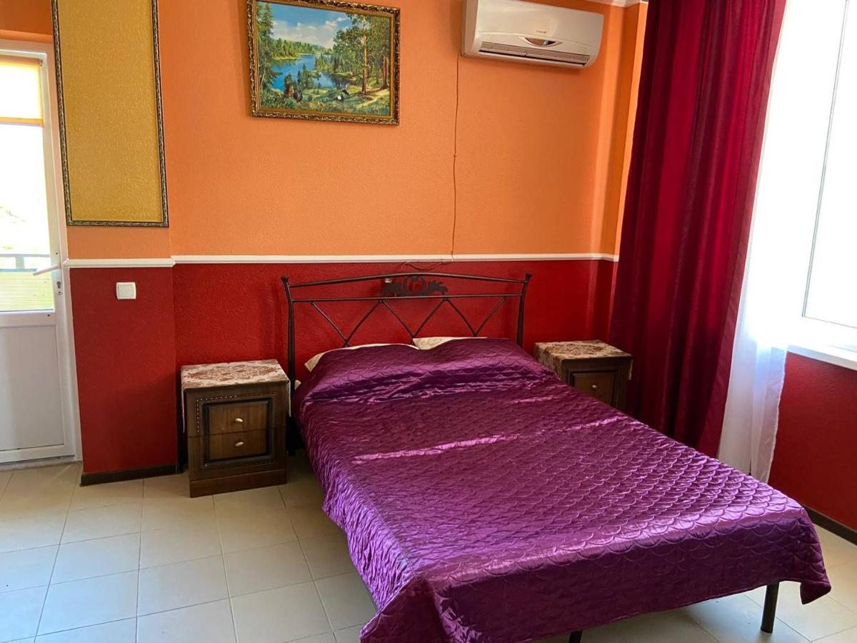 Park-Hotel Abkhazia トゥサンドリプシュ エクステリア 写真